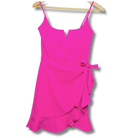Stunning Pink Ruffle Mini Dress - Perfect for Valentine’s Day - Size M - Picture 6 of 8